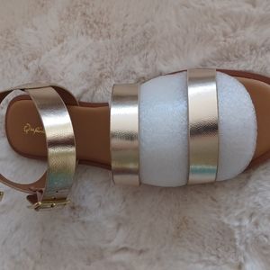 NWOT Gladiator sandals New not used